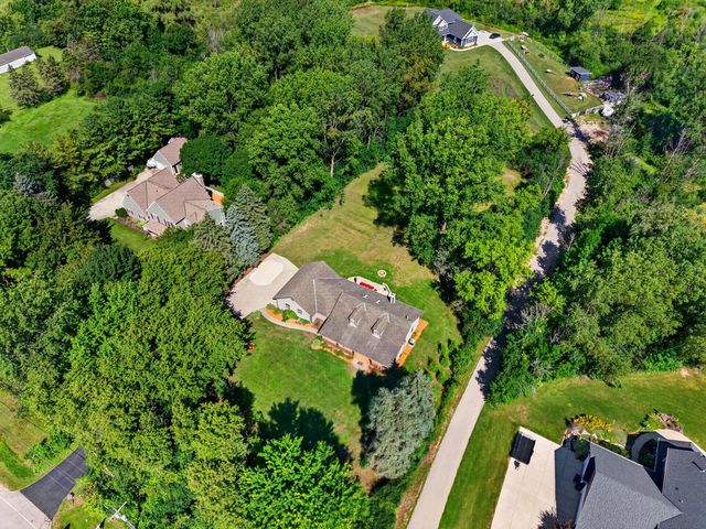 6242 Pleasant Valley ROAD, Grafton, WI 53024