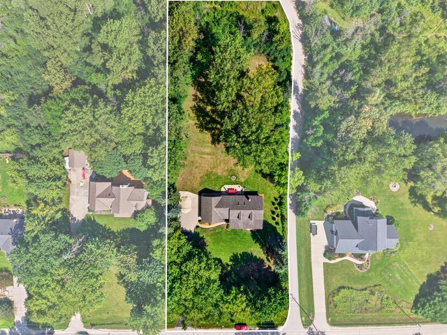 6242 Pleasant Valley ROAD, Grafton, WI 53024