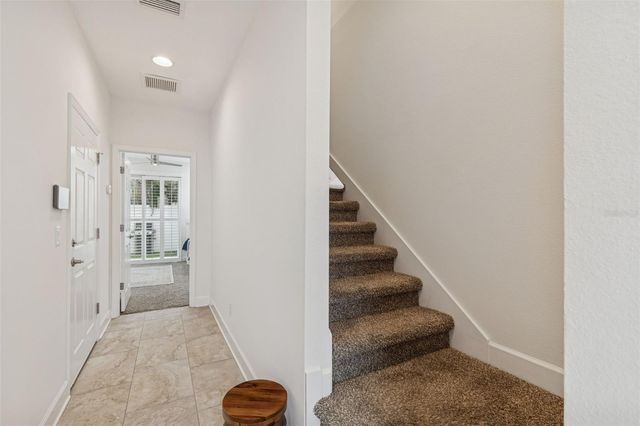 3232 W HORATIO STREET, Tampa, FL 33609