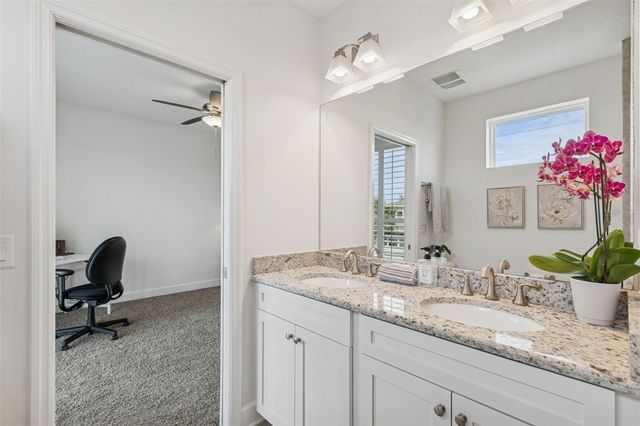 3232 W HORATIO STREET, Tampa, FL 33609