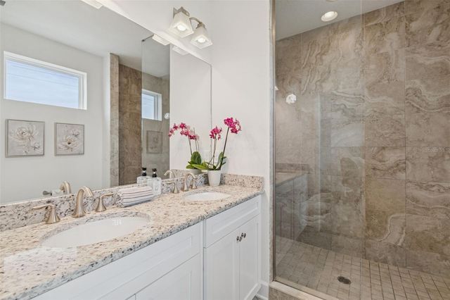 3232 W HORATIO STREET, Tampa, FL 33609