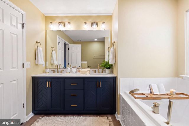 6 STURBRIDGE LN, Stafford, VA 22554