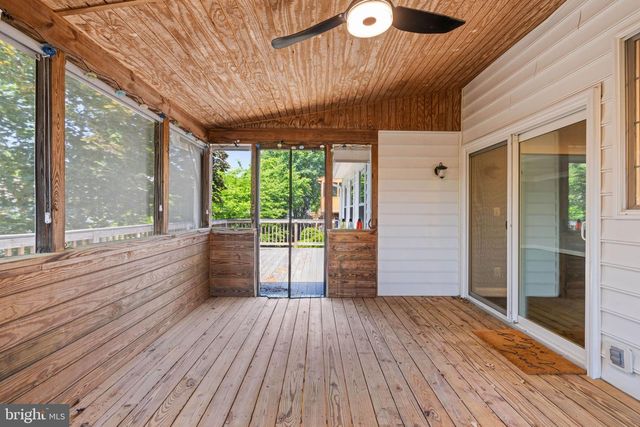 6 STURBRIDGE LN, Stafford, VA 22554
