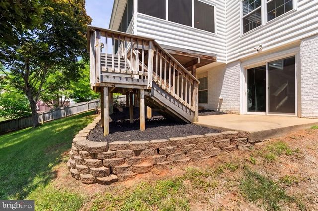 6 STURBRIDGE LN, Stafford, VA 22554