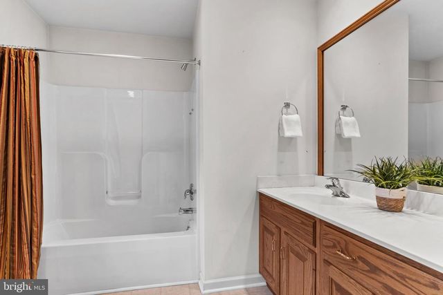 5225 WINTHROP AVE, Mechanicsburg, PA 17050