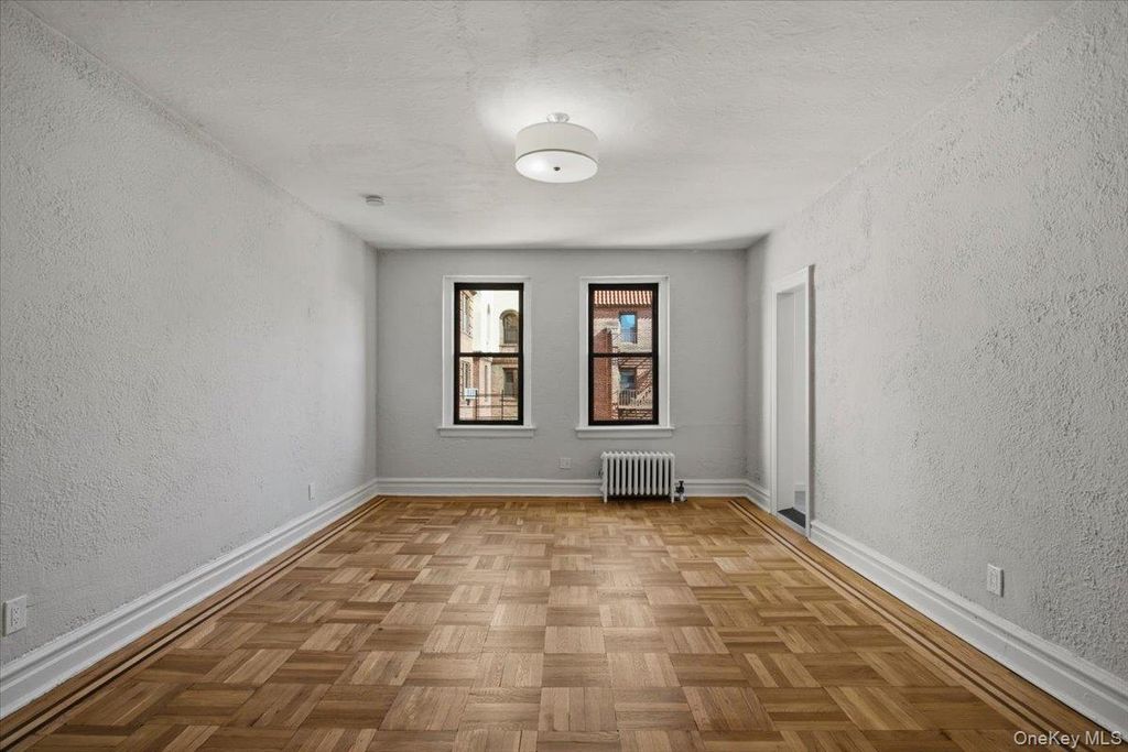27 N Central Avenue 5D, Hartsdale, NY 10530 — photo 4