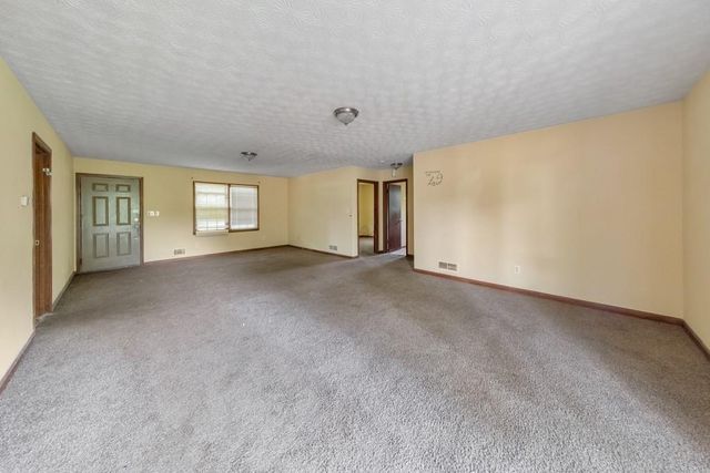 921 Curry Circle SE, Conyers, GA 30094