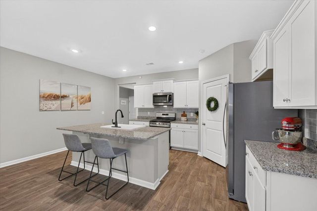 375 Azore Way, Summerville, SC 29486