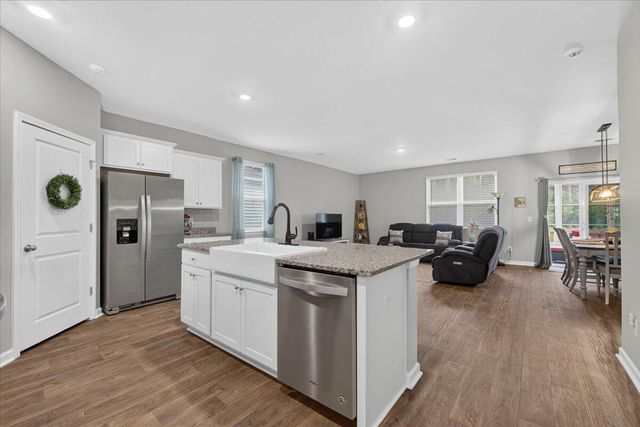375 Azore Way, Summerville, SC 29486