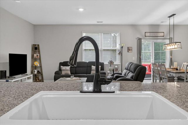 375 Azore Way, Summerville, SC 29486