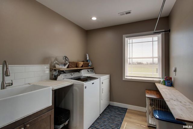 55550 Lone Cedar Trail, New London, MO 63459