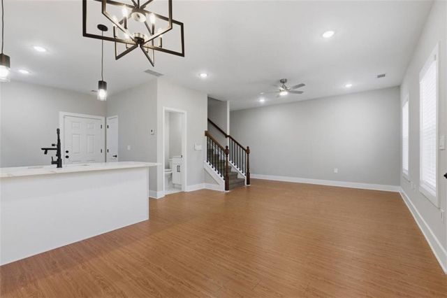 1015 Lyndon Ave, Griffin, GA 30223