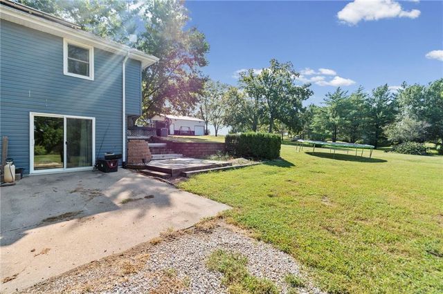 17524 Georgetown Road, Holt, MO 64048