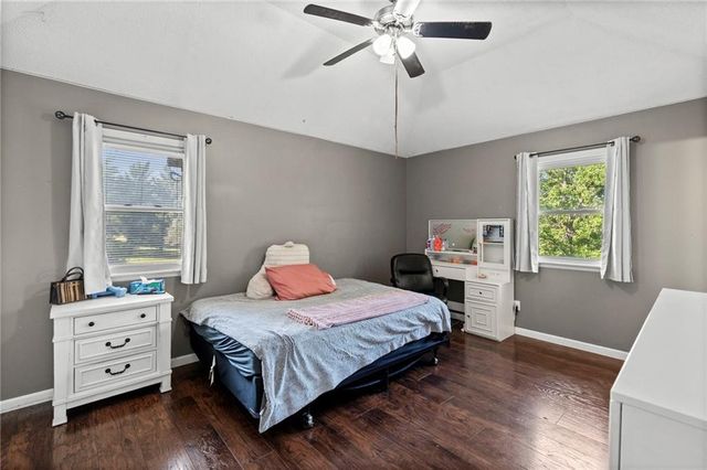 17524 Georgetown Road, Holt, MO 64048