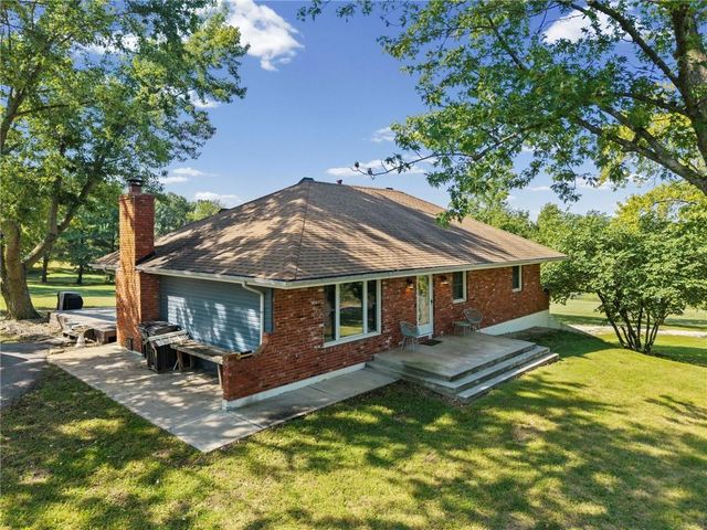 17524 Georgetown Road, Holt, MO 64048