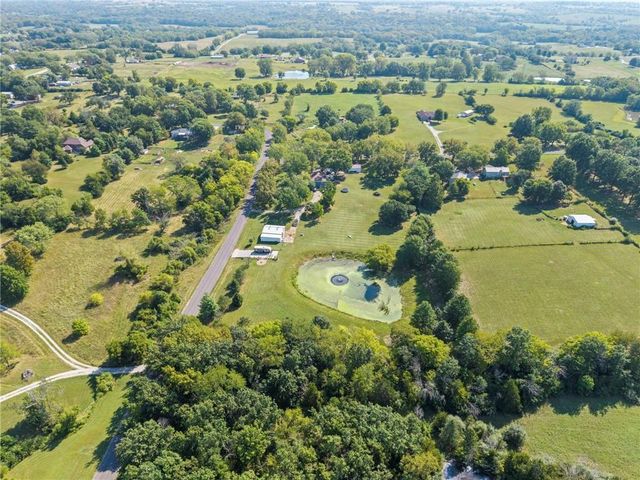 17524 Georgetown Road, Holt, MO 64048