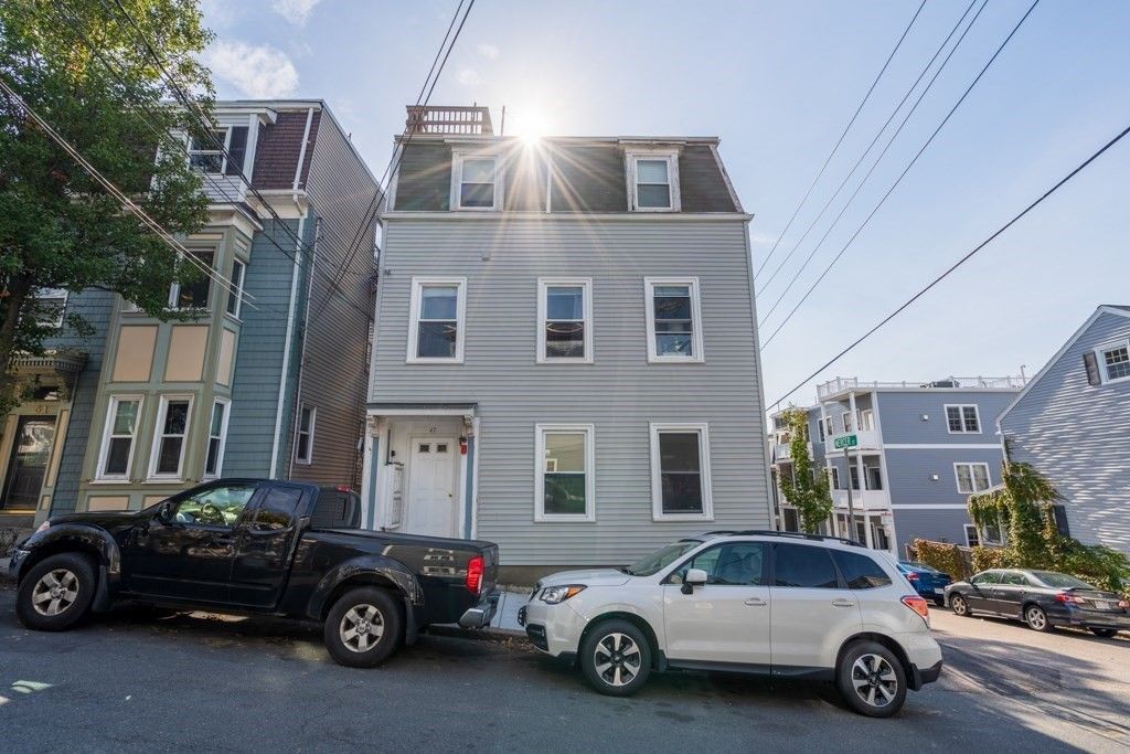 47 Telegraph St 2, Boston, MA 02127