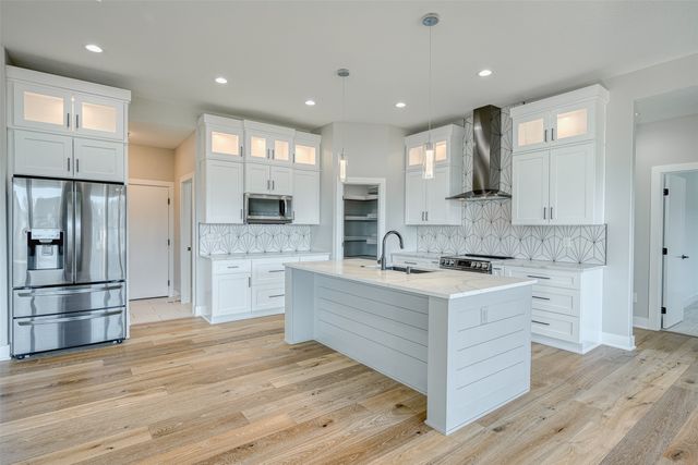 2901 NE Cherry Court, Grimes, IA 50111