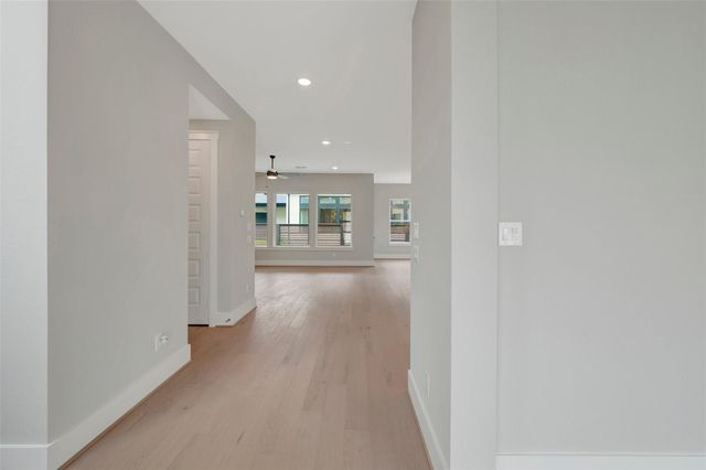 19910 Moonflower Meadow Street, Cypress, TX 77433