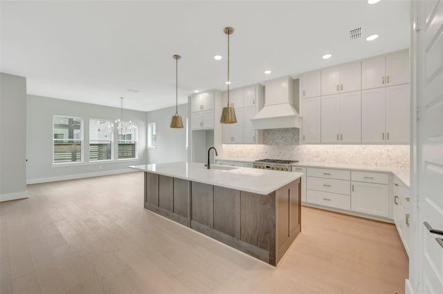 19910 Moonflower Meadow Street, Cypress, TX 77433