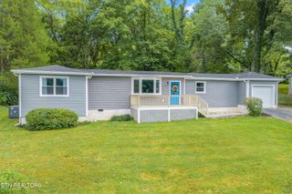 1412 Bluebird Drive, Knoxville, TN 37918