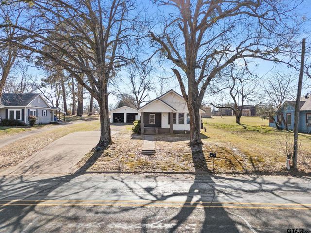 605 Dallas St., Winona, TX 75792
