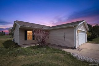 45196 76th Avenue, Decatur Township, MI 49045