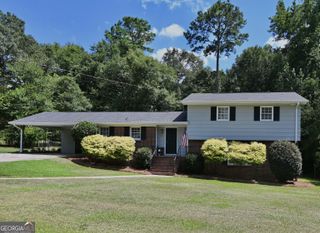 5132 Forest Drive SE, Covington, GA 30014