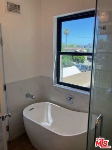11251 Hatteras Street, Los Angeles, CA 91601
