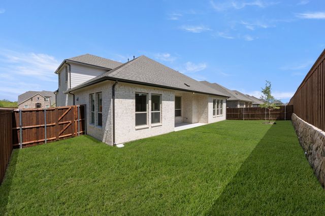 748 Brozgold Avenue, Midlothian, TX 76065