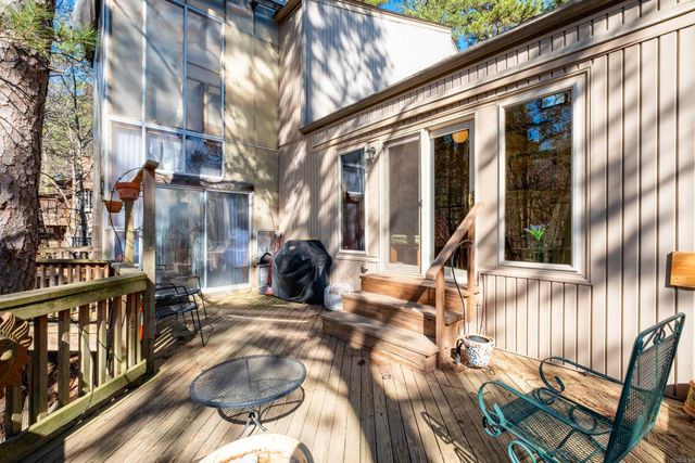 11073 Bainbridge Drive, Little Rock, AR 72212