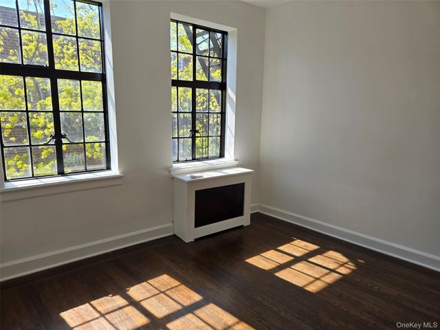 292 Main Street 5H, White Plains, NY 10601