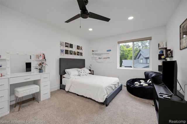 307 Kendry, Bloomfield Hills, MI 48302