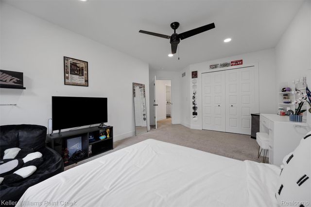 307 Kendry, Bloomfield Hills, MI 48302