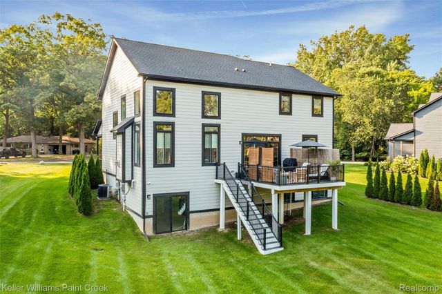 307 Kendry, Bloomfield Hills, MI 48302
