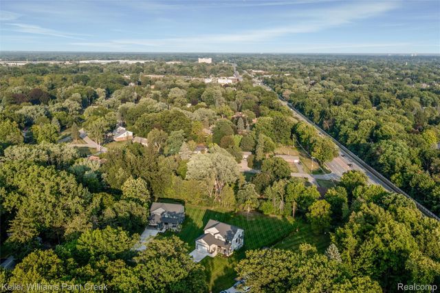 307 Kendry, Bloomfield Hills, MI 48302