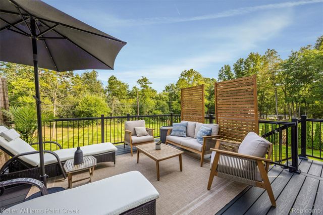307 Kendry, Bloomfield Hills, MI 48302