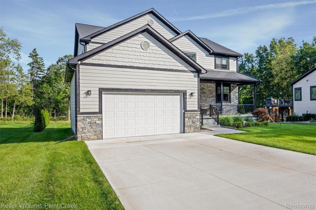 307 Kendry, Bloomfield Hills, MI 48302