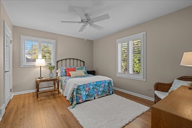1221 N Loomis Street, Naperville, IL 60563