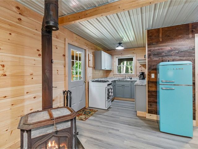 805 Deming Road, Enosburg, VT 05450