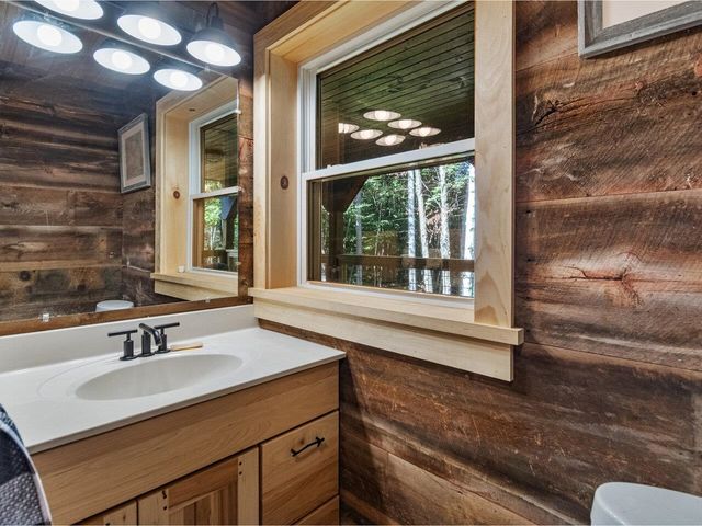 805 Deming Road, Enosburg, VT 05450