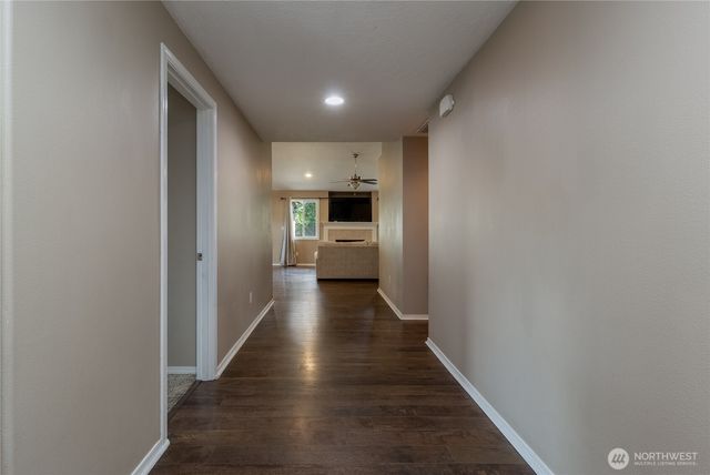 301 NE Danner Lane, College Place, WA 99324