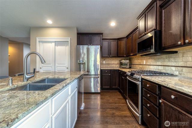 301 NE Danner Lane, College Place, WA 99324