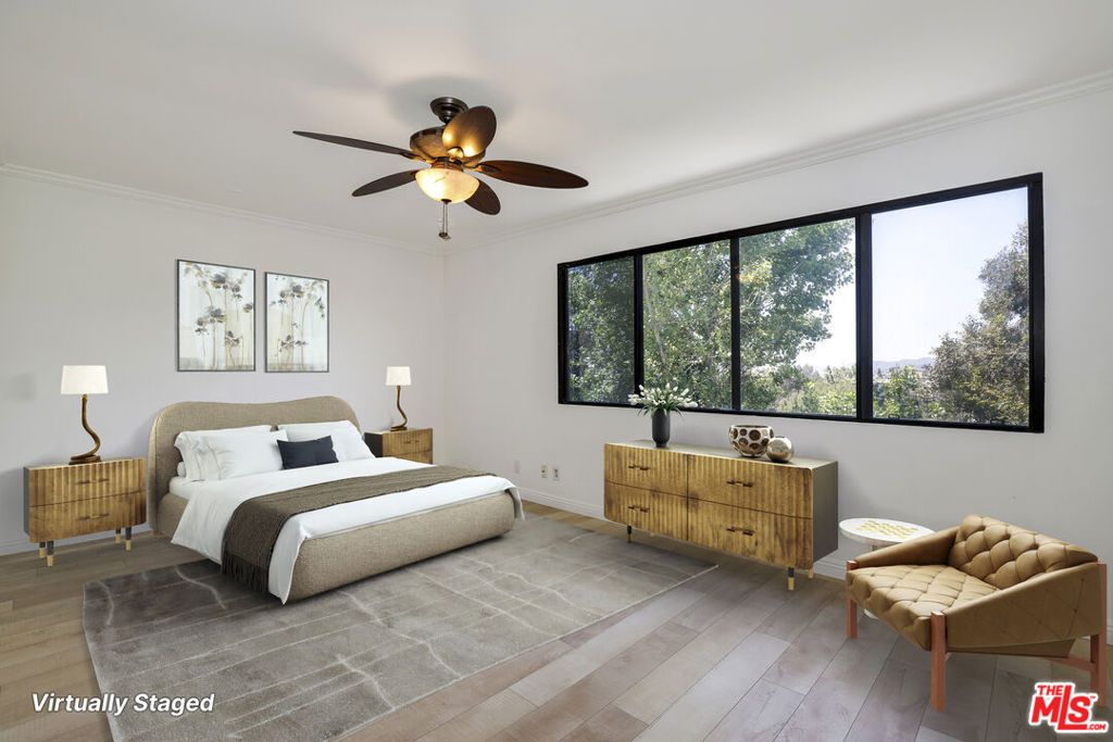 Image 23 of property listing at 11311 Tampa Avenue 30, Porter Ranch, CA 91326