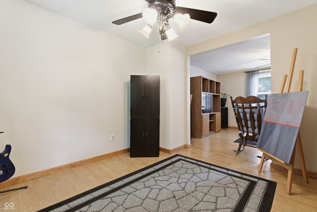 430 Meadow Circle, Greenwood, IN 46142