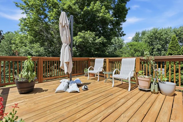 430 Meadow Circle, Greenwood, IN 46142