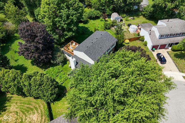 430 Meadow Circle, Greenwood, IN 46142