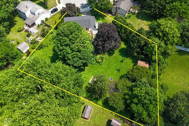 430 Meadow Circle, Greenwood, IN 46142