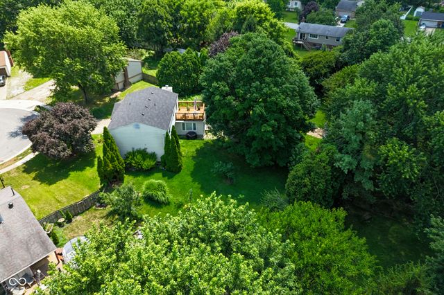 430 Meadow Circle, Greenwood, IN 46142