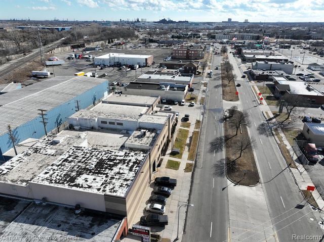 5420 Oakman Boulevard, Dearborn, MI 48126